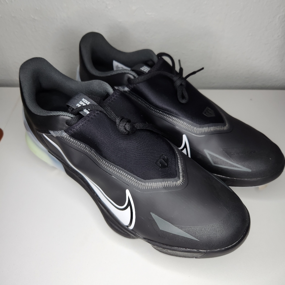 Baseball cleats - Picture 7 of 9